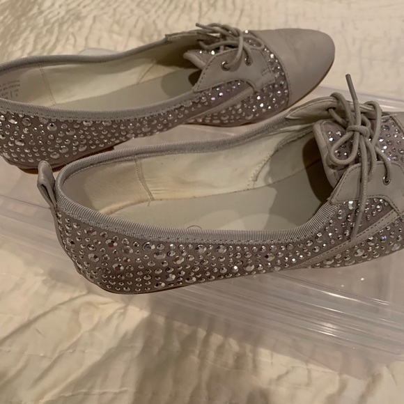 SOLD Aldo’s flats gray with stones - Picture 4 of 5